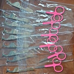Gold Eyelash Applicators/Pink Scissors Bundle. 15 Count